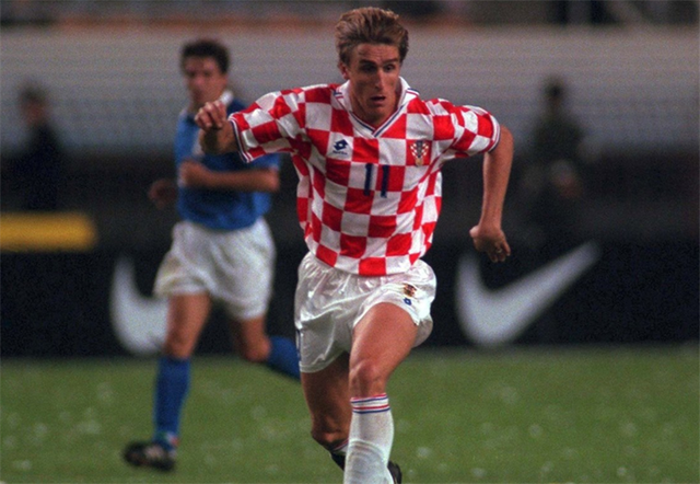 风云突变波尔图赛后篮板制胜，法甲版图或变，气氛紧张，身体对抗强度拉满的简单介绍-金年会足球官网